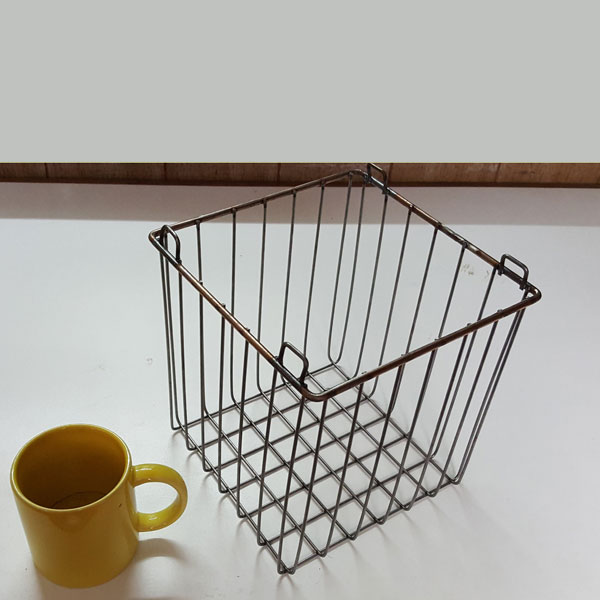 Canasto de 20 x 20 x 25 de altura